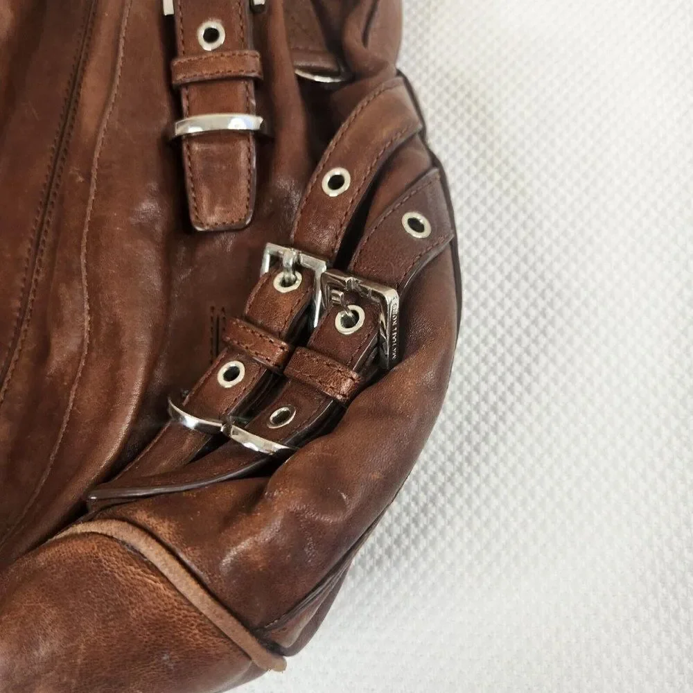 MICHAEL KORS Milo Distressed Leather Large Bucket Handbag Purse Tote - Picture 8 of 13